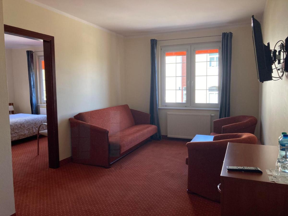 Hotel Gryf Koscierzyna Luaran gambar