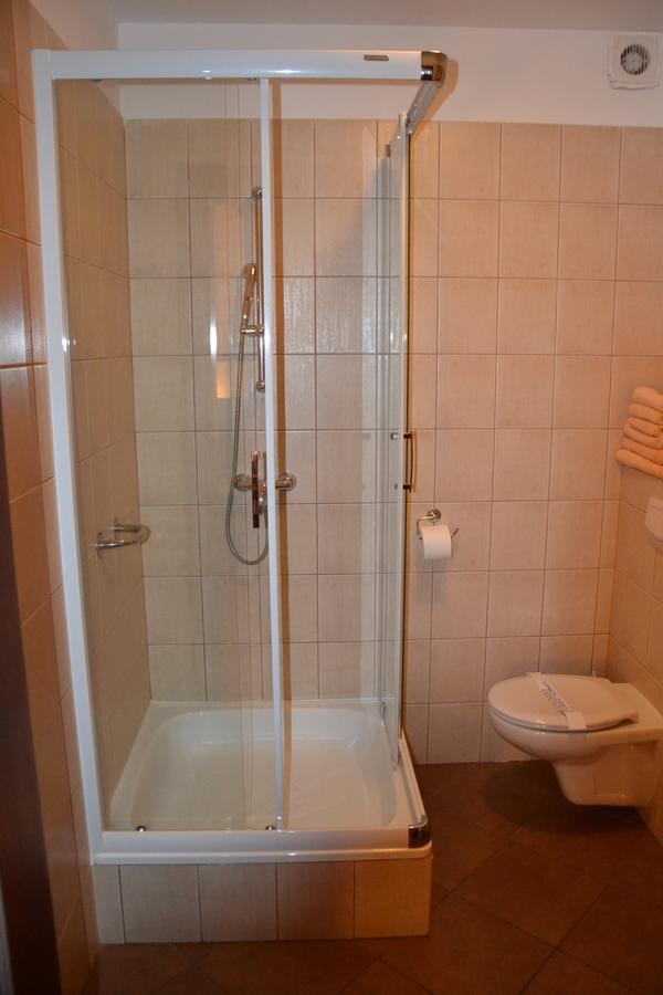 Hotel Gryf Koscierzyna Luaran gambar