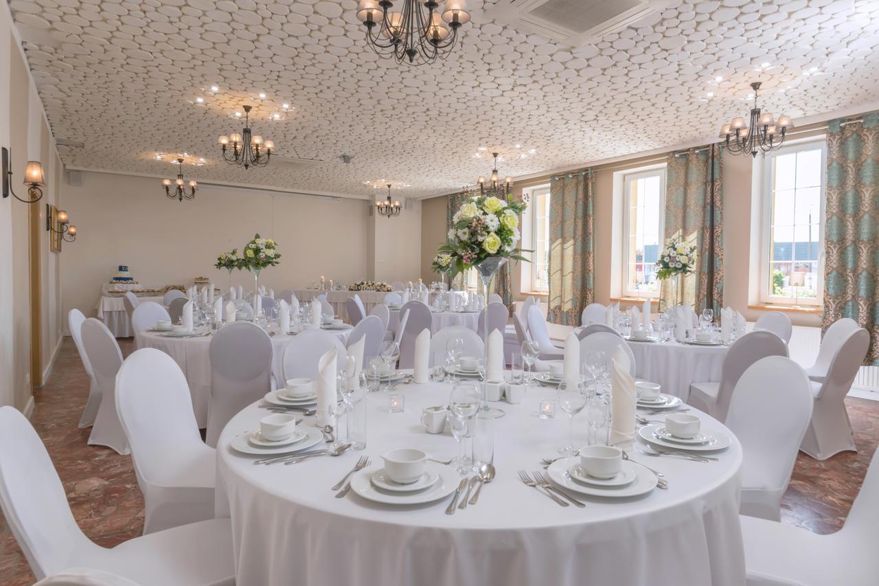 Hotel Gryf Koscierzyna Luaran gambar